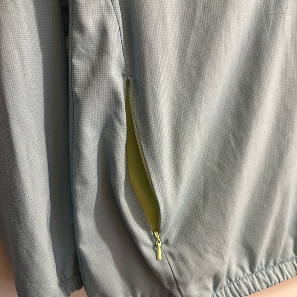 Columbia Quarter Snap Windbreaker - Picture 3 of 4